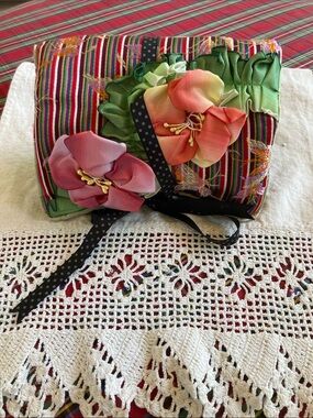 Goody Goody  Appliqué Striped Travel Jewelry Bag in Multicolor